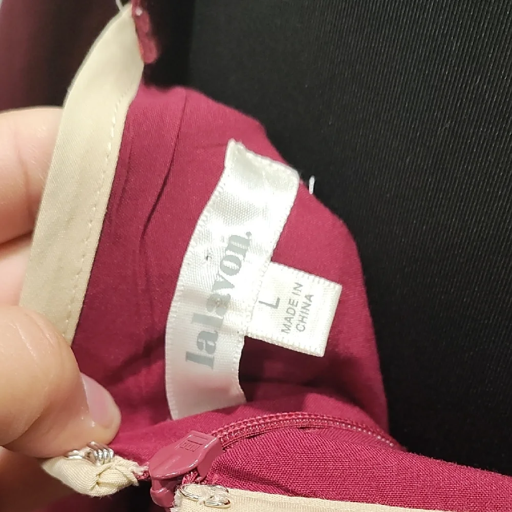 Square-Neck Burgundy Long Sleeve Tiered Dress with Contrast Trim - Picture 6 of 10